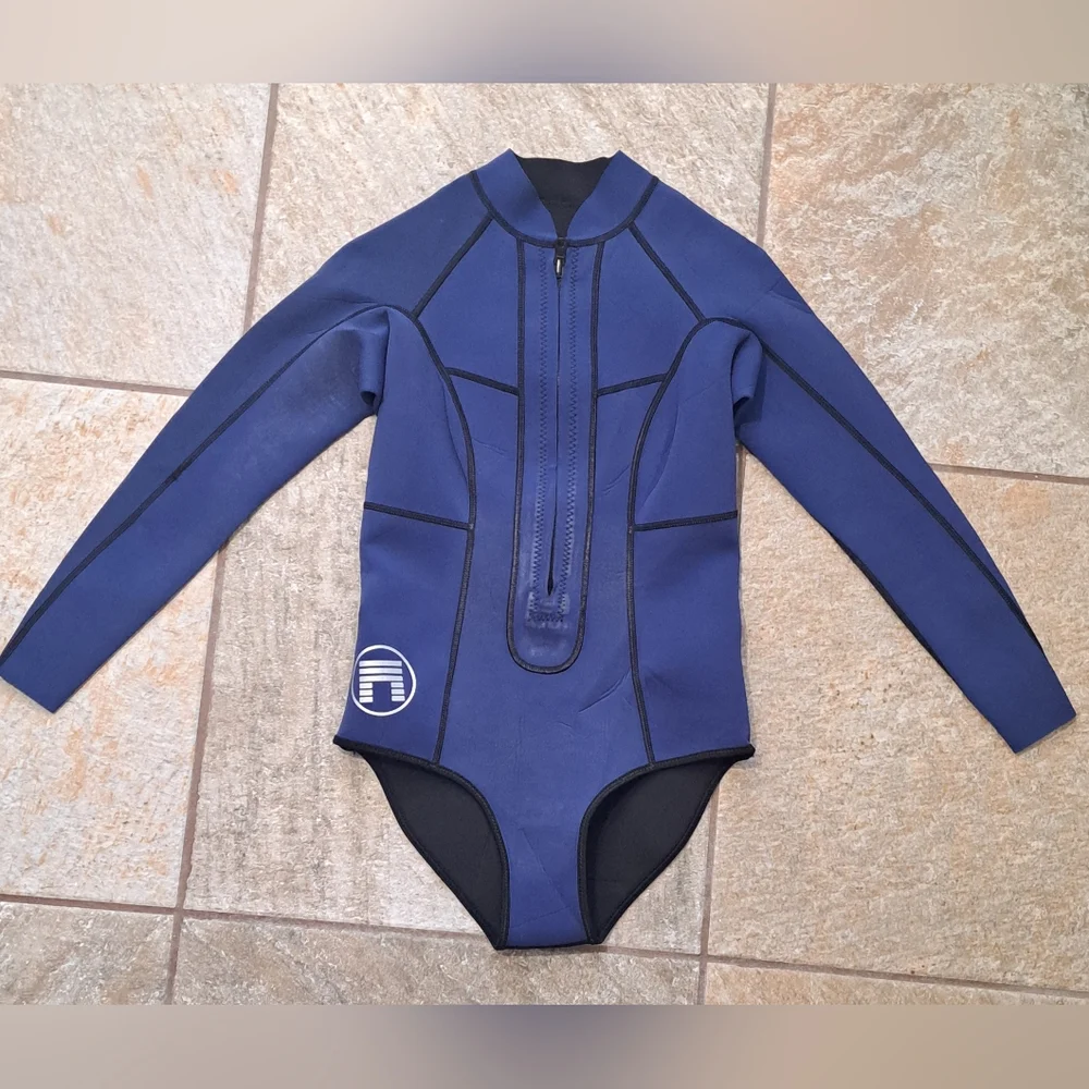 MATUSE Miriam Reversible Women’s 1.5 mm L/S Springsuit, Navy/Black, s. 8 - Picture 3 of 16